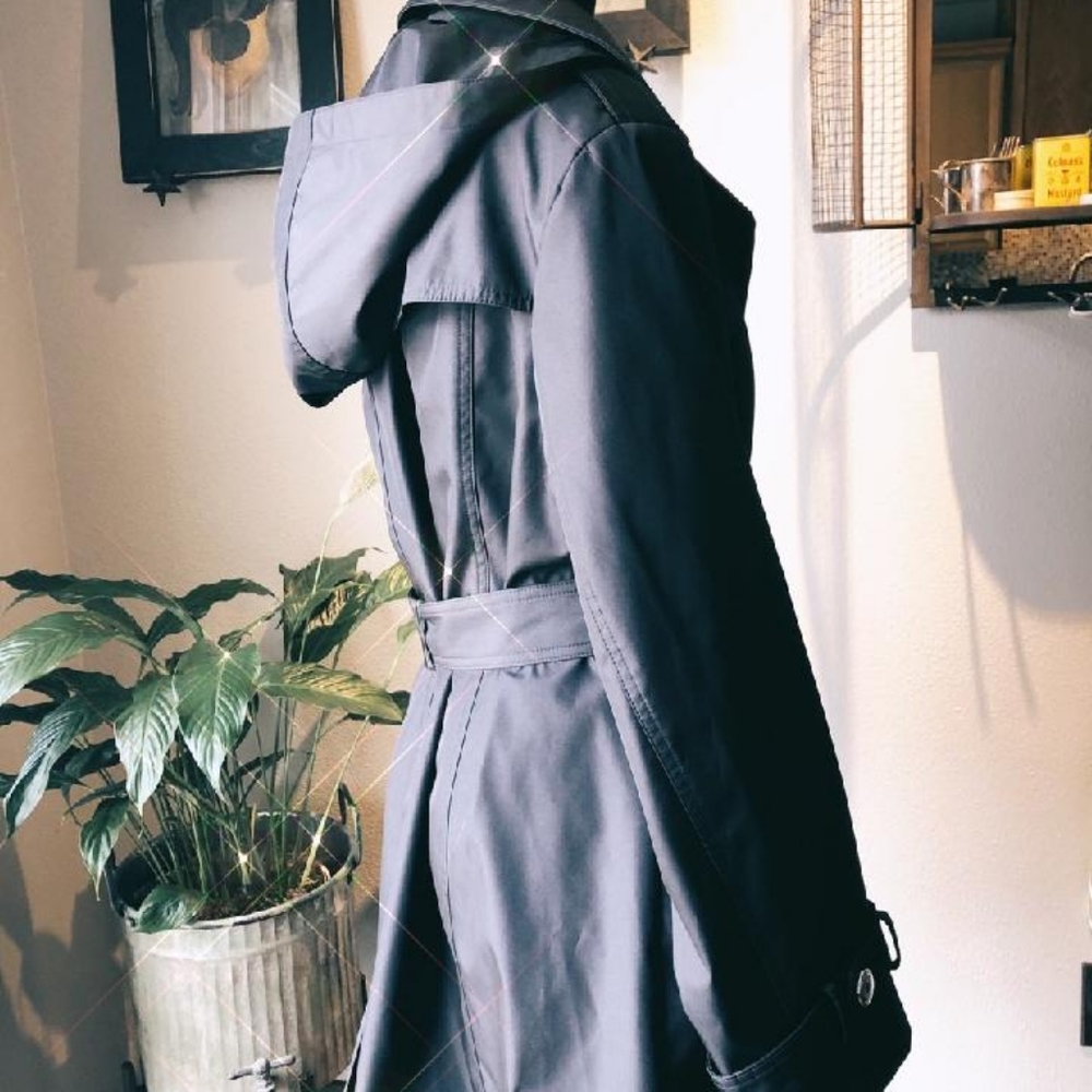 NWT Calvin Klein black trench coat with hood - Picture 9 of 9
